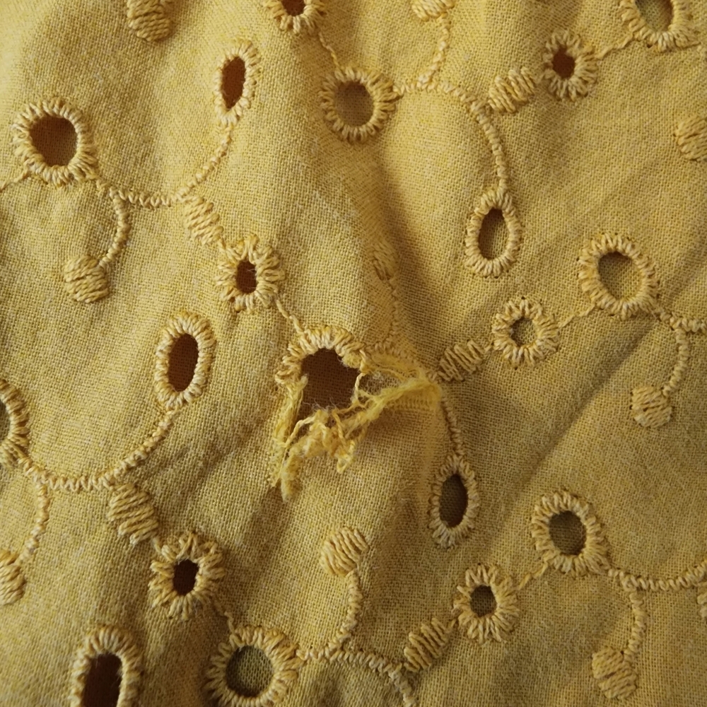 Tops - Picture 6 of 6